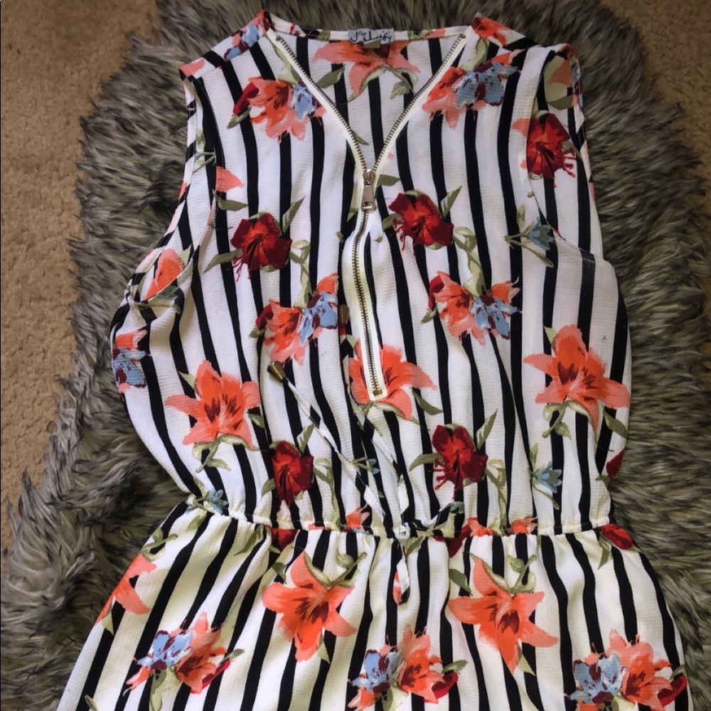 Mini dress